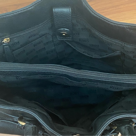 MICHAEL Michael Kors Hamilton Large Black Pebbled Leather Satchel Shoulder Bag - Picture 12 of 16